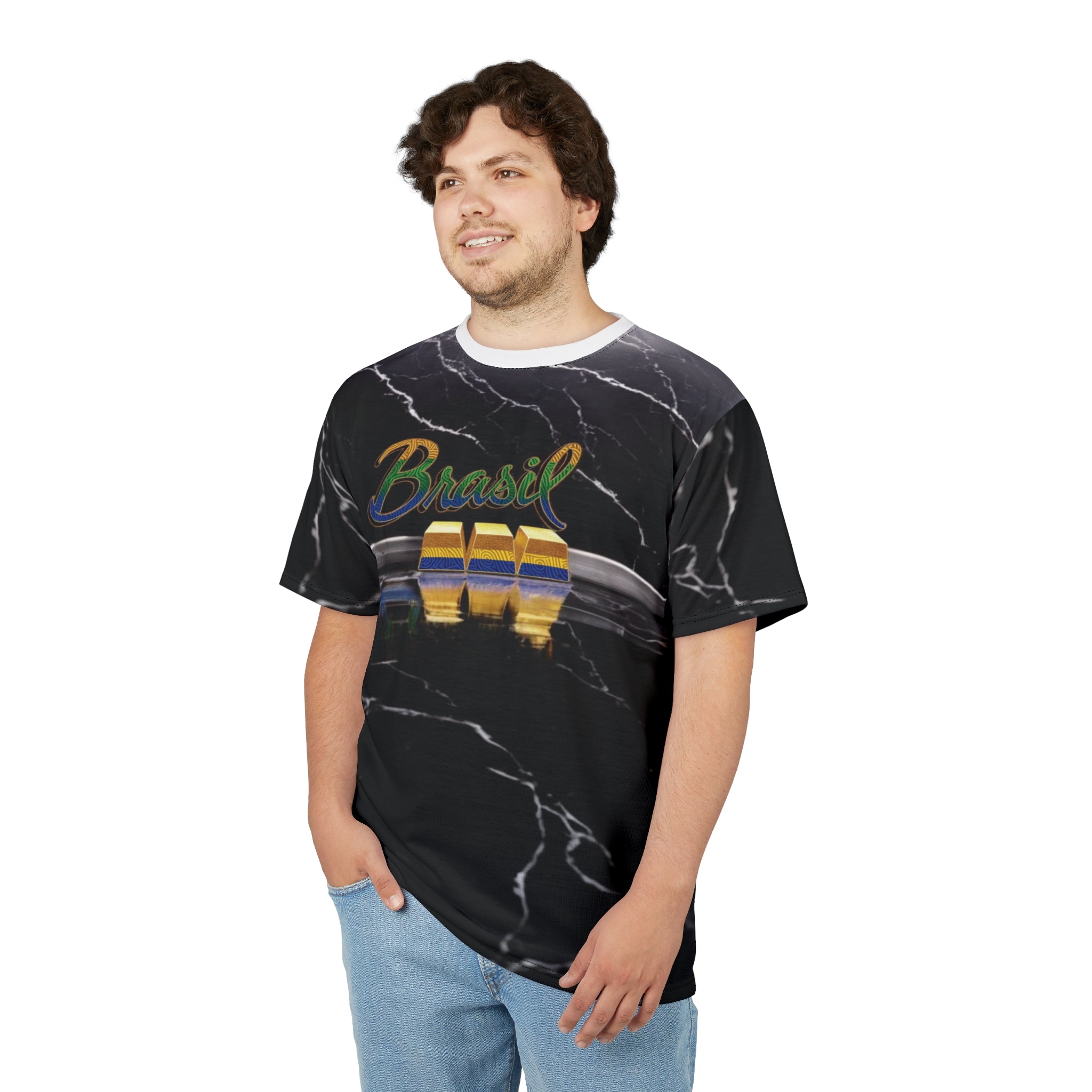 Camiseta estilosa unissex com corte e costura - Design do Brasil em fundo de mármore