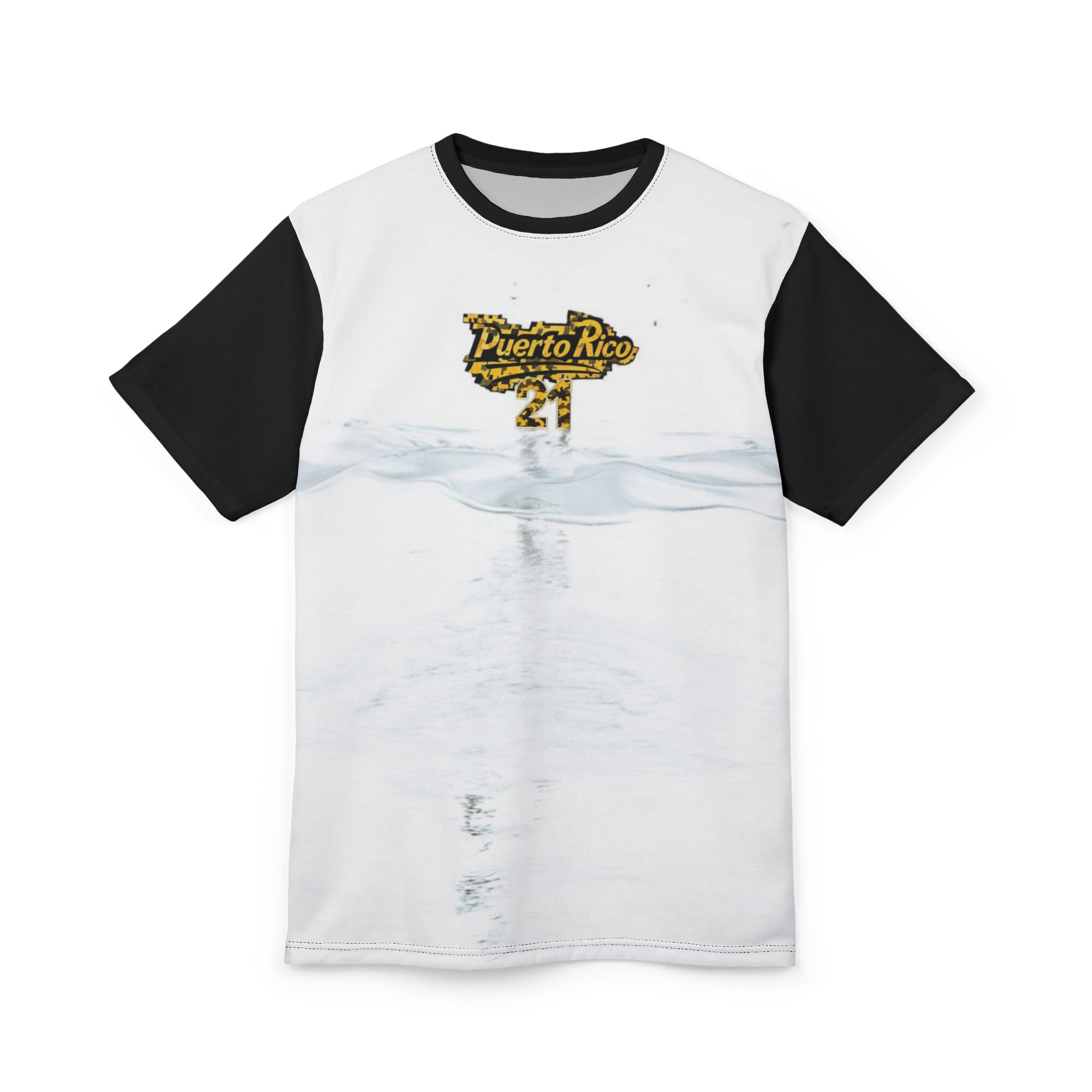 Camiseta vintage puertorriqueña con corte y costura: estilo relajado con aire oceánico