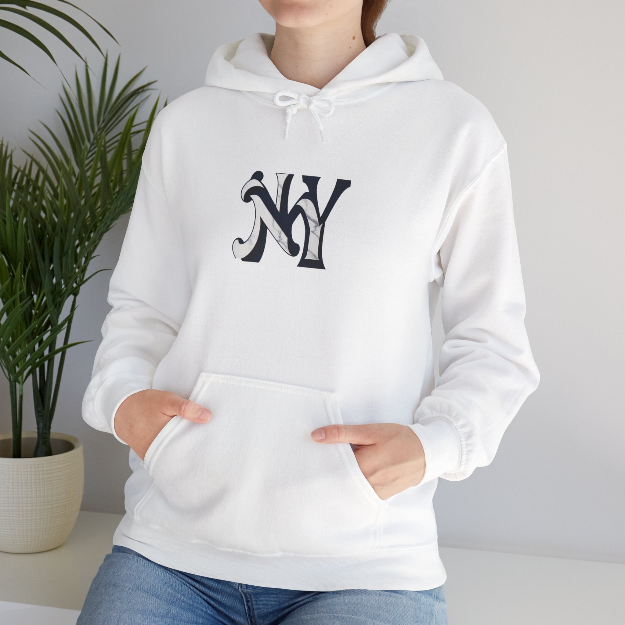'NY' Hoodie – Classic Urban Style: Comfort and Iconic Design. unisex