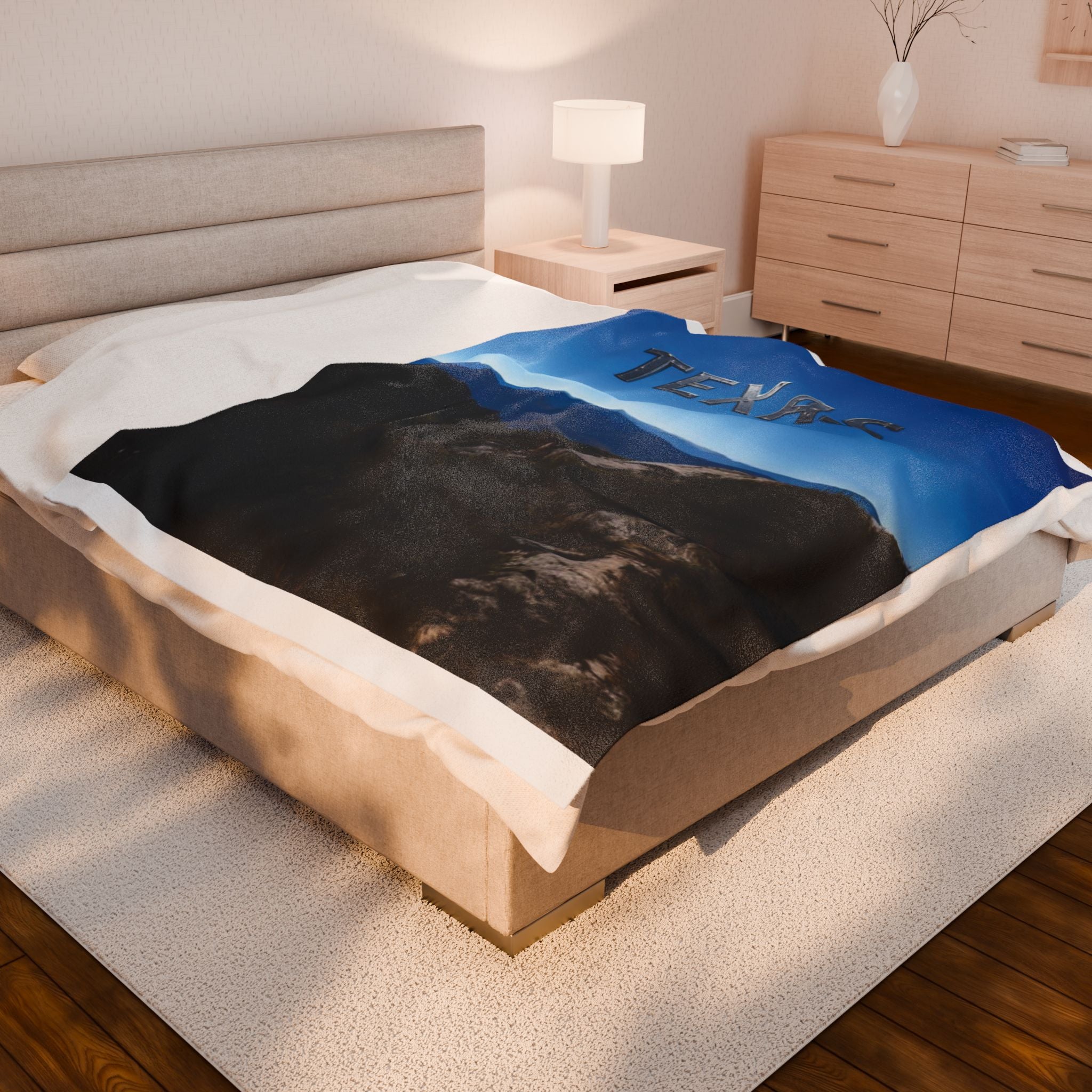 Texas Velveteen Plush Blanket, Cozy Throw for Home Decor, Perfect Gift for Texas Lovers, Travel Souvenir, Warm and Soft