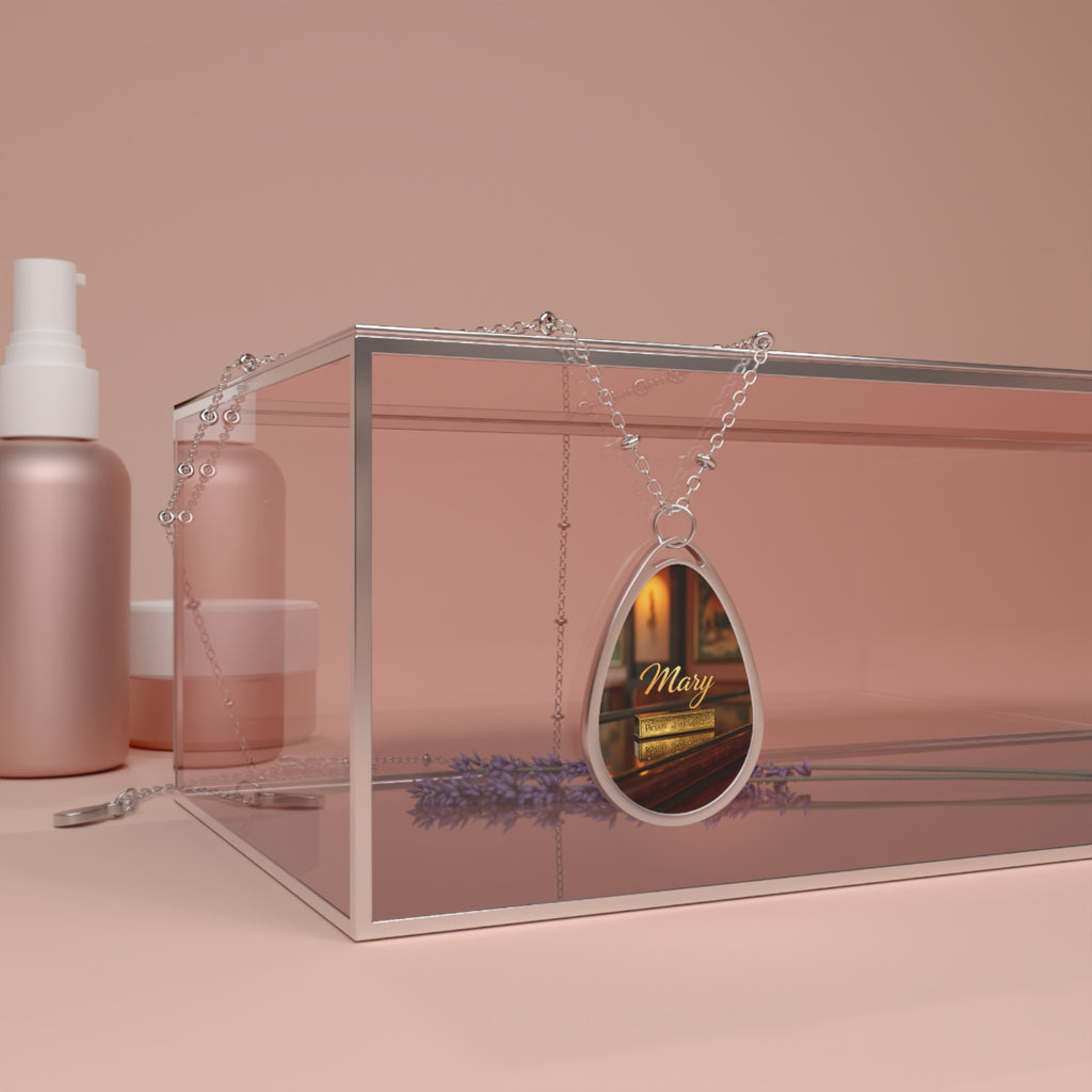 Personalized oval necklace, with the name 'Mary ' - Custom Jewelry for Gifts, Mother's Day, Birthdays, Anniversaries, Meaningful Keepsake 