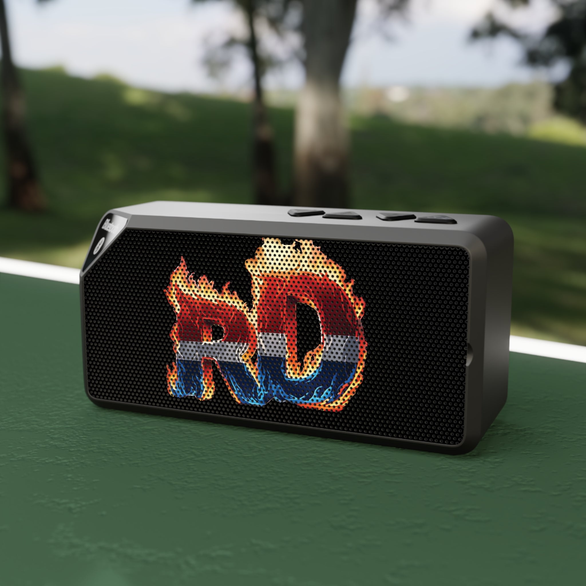 Altavoz Bluetooth de diseño personalizado dominicano: sonido portátil para amantes de la música