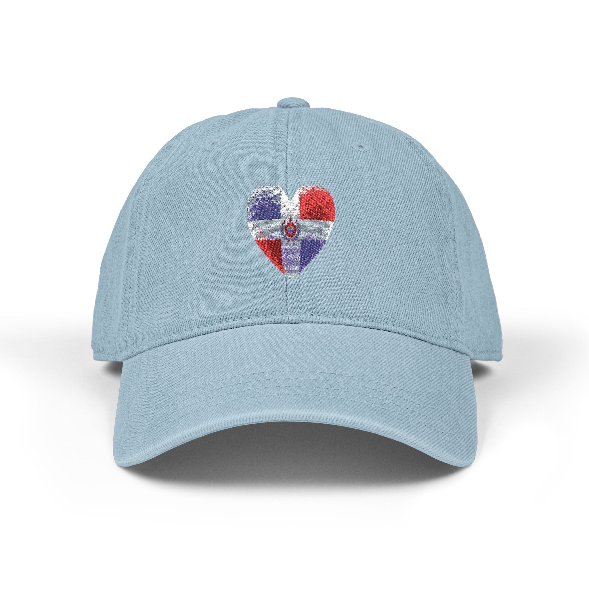 Hermosa gorra con corazón bordado con los colores de la bandera de República Dominicana:
