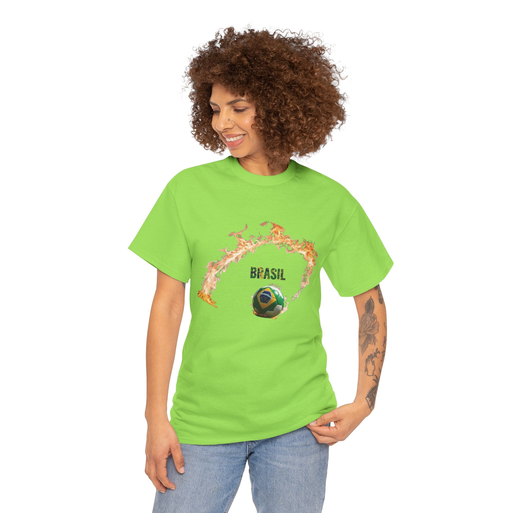 Camiseta unissex de algodão pesado Brazil Soccer Love - estampa divertida para fãs de esportes