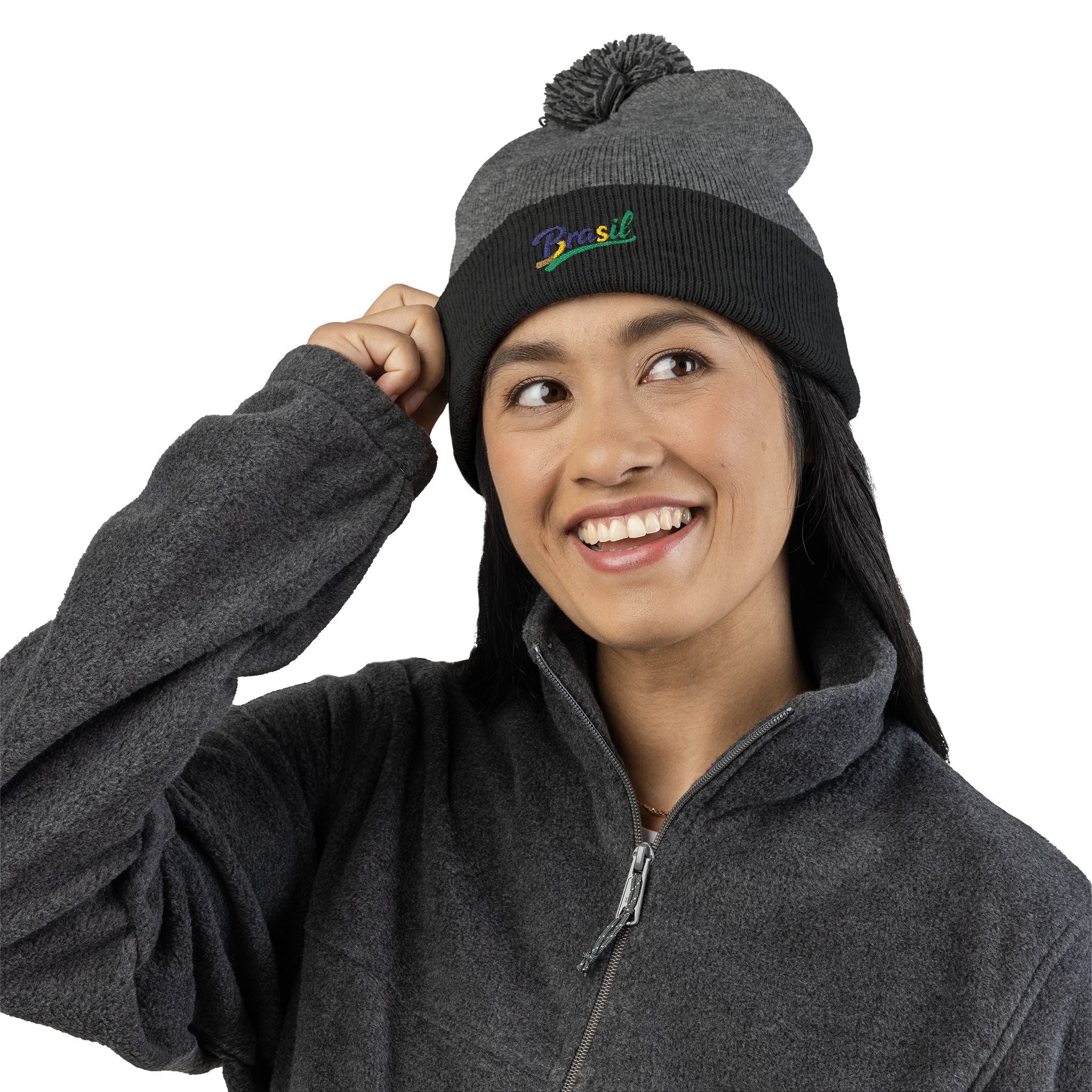 Gorro bordado com pompom