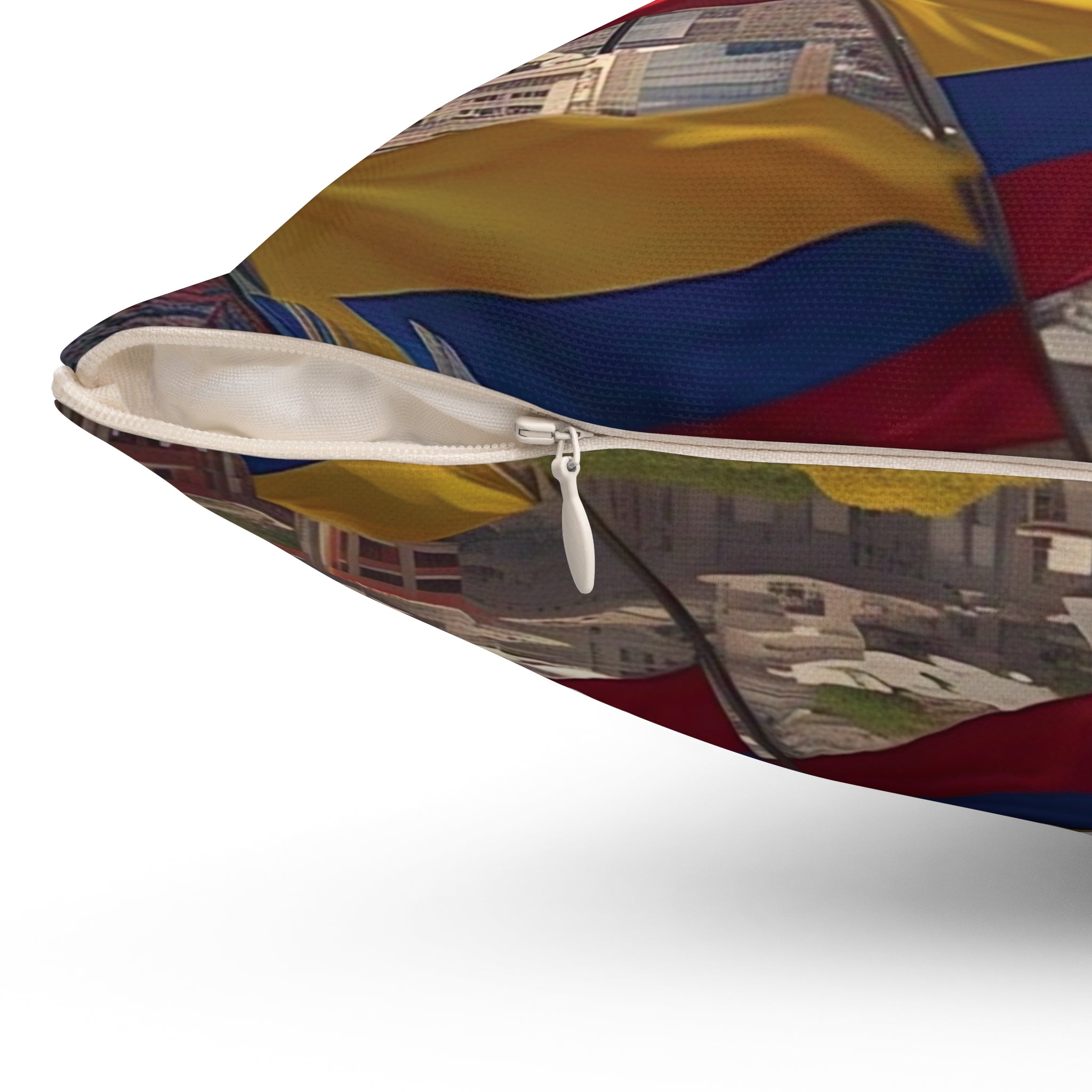 Almohada decorativa emoji colombiana: ¡ilumina tu hogar!