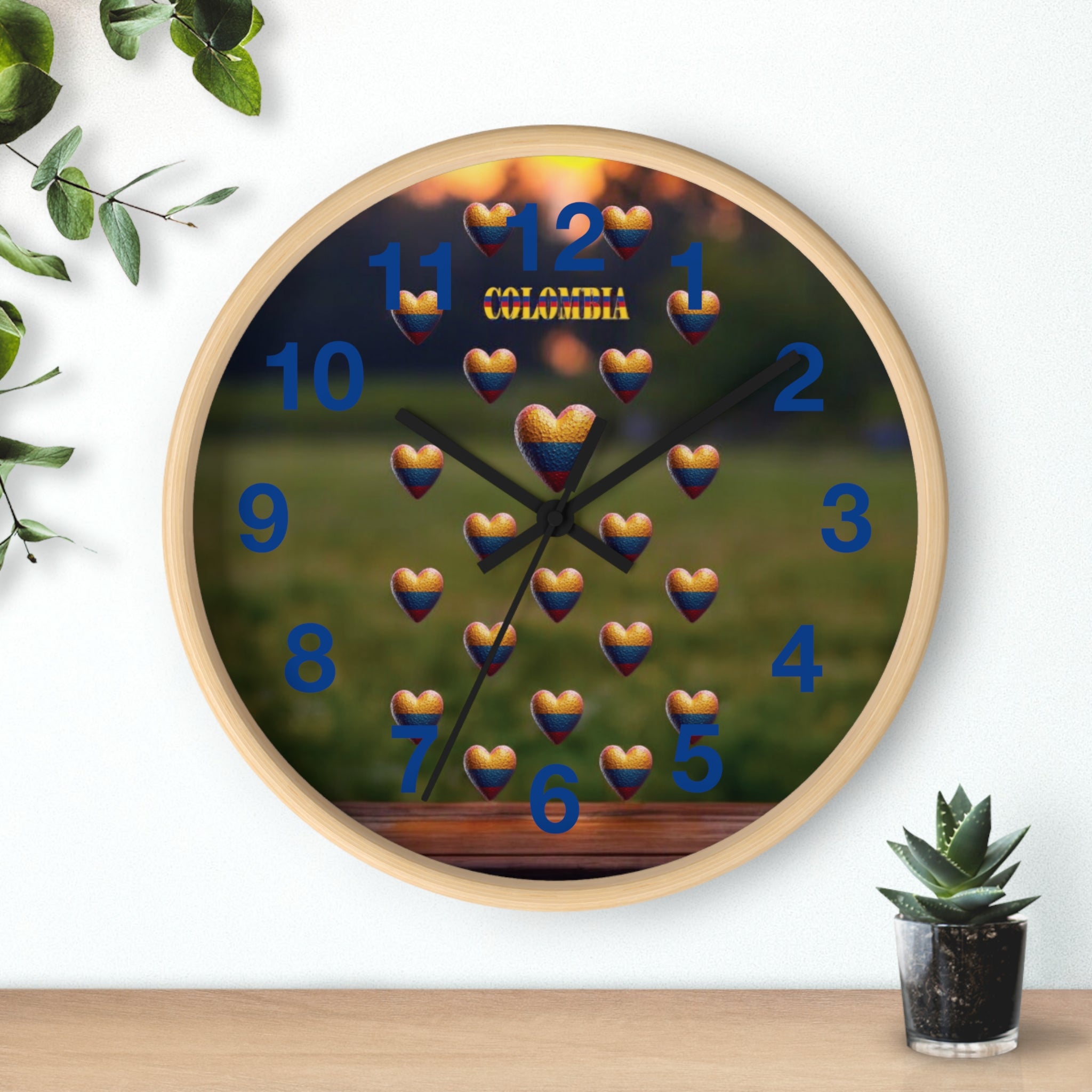 Reloj de pared con diseño colombiano