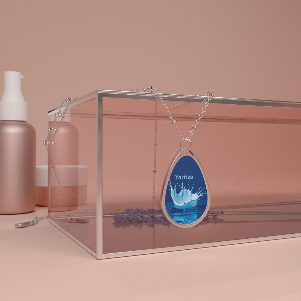 Personalized Oval Necklace — Custom Name 'Yaritza'