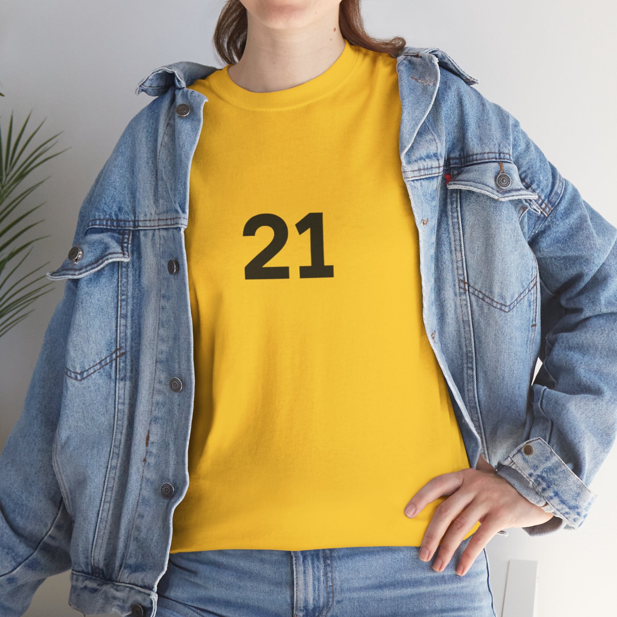 Camiseta unisex de camuflaje Puerto Rico #21. Camiseta personalizable con el número 21 para deportes y celebraciones.