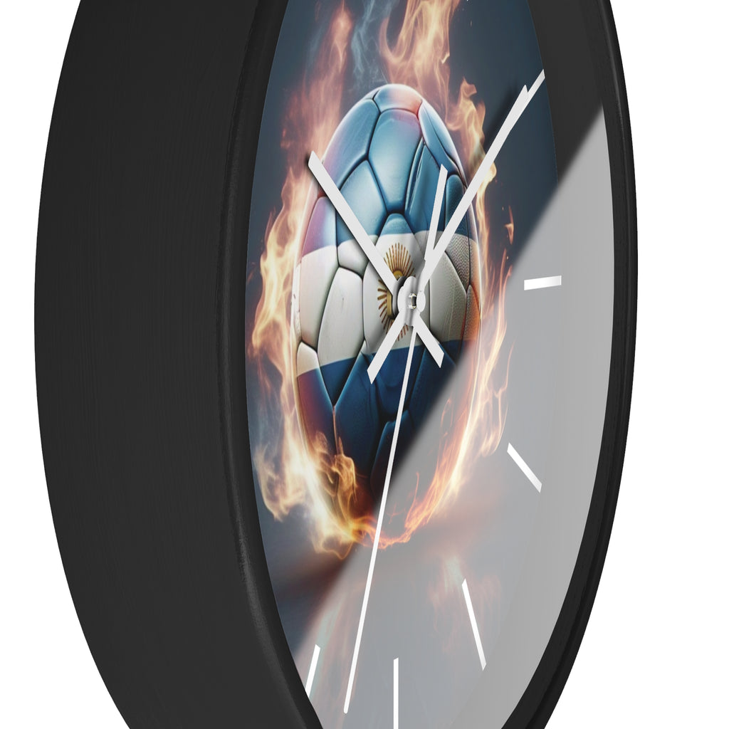 Reloj de pared con diseño de balón de fútbol en llamas: regalo perfecto para los amantes del deporte. Reloj de diseño dinámico con diseño de balón de fútbol en llamas.