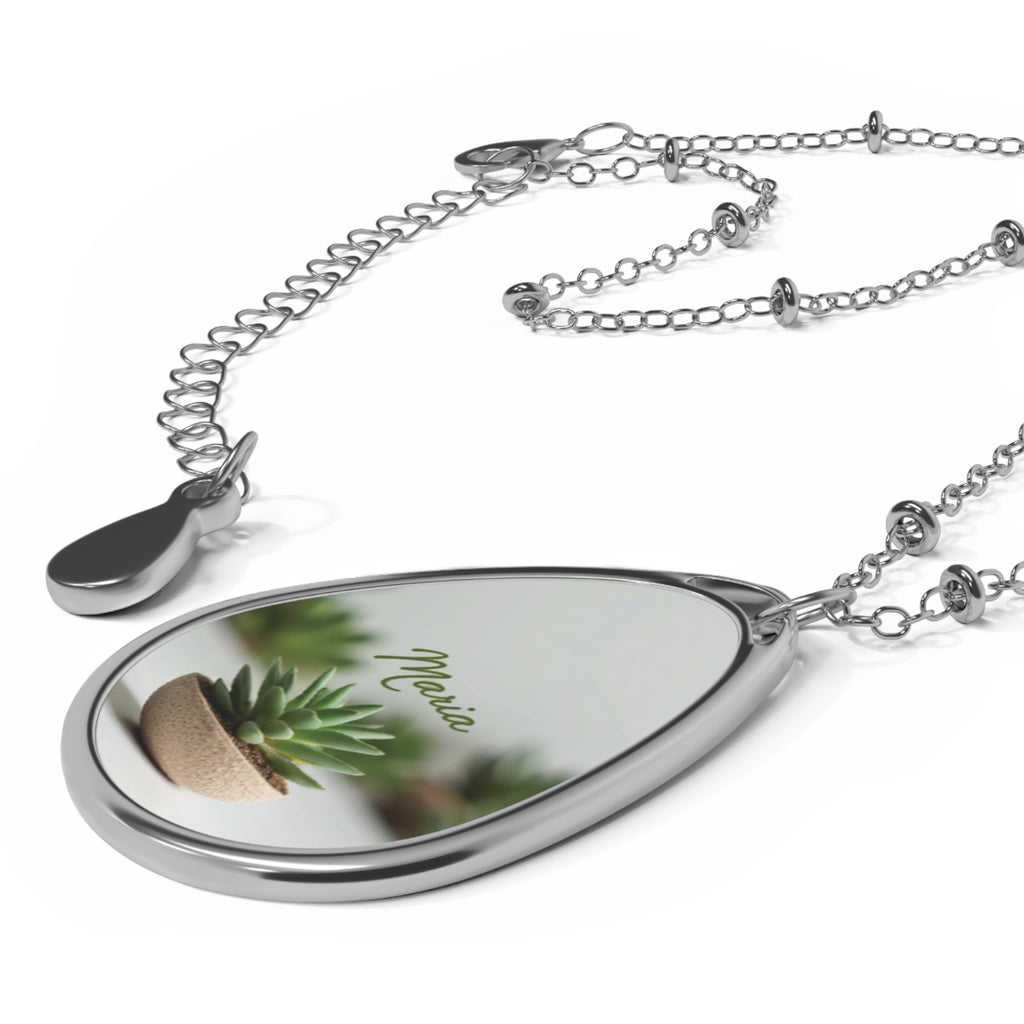 Personalized oval necklace, with the name 'María' with Succulent Design, Custom Jewelry Gift for Her, Minimalist Necklace, Birthday Gift, Meaningful Keepsake
