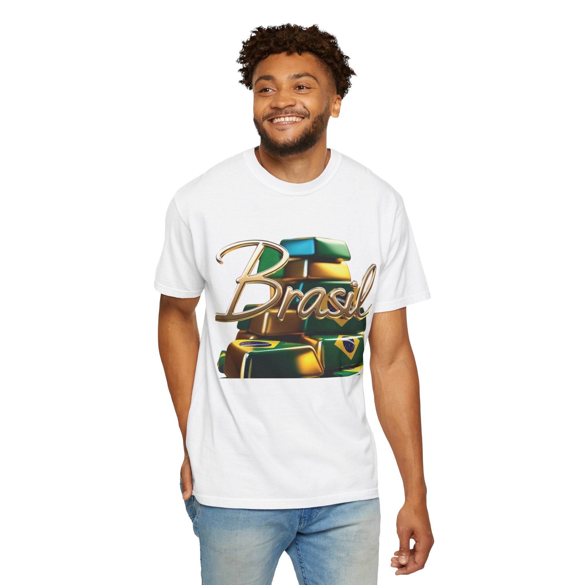 Camiseta unissex tingida com design de barras de ouro do Brasil – perfeita para viajantes e amantes de festivais