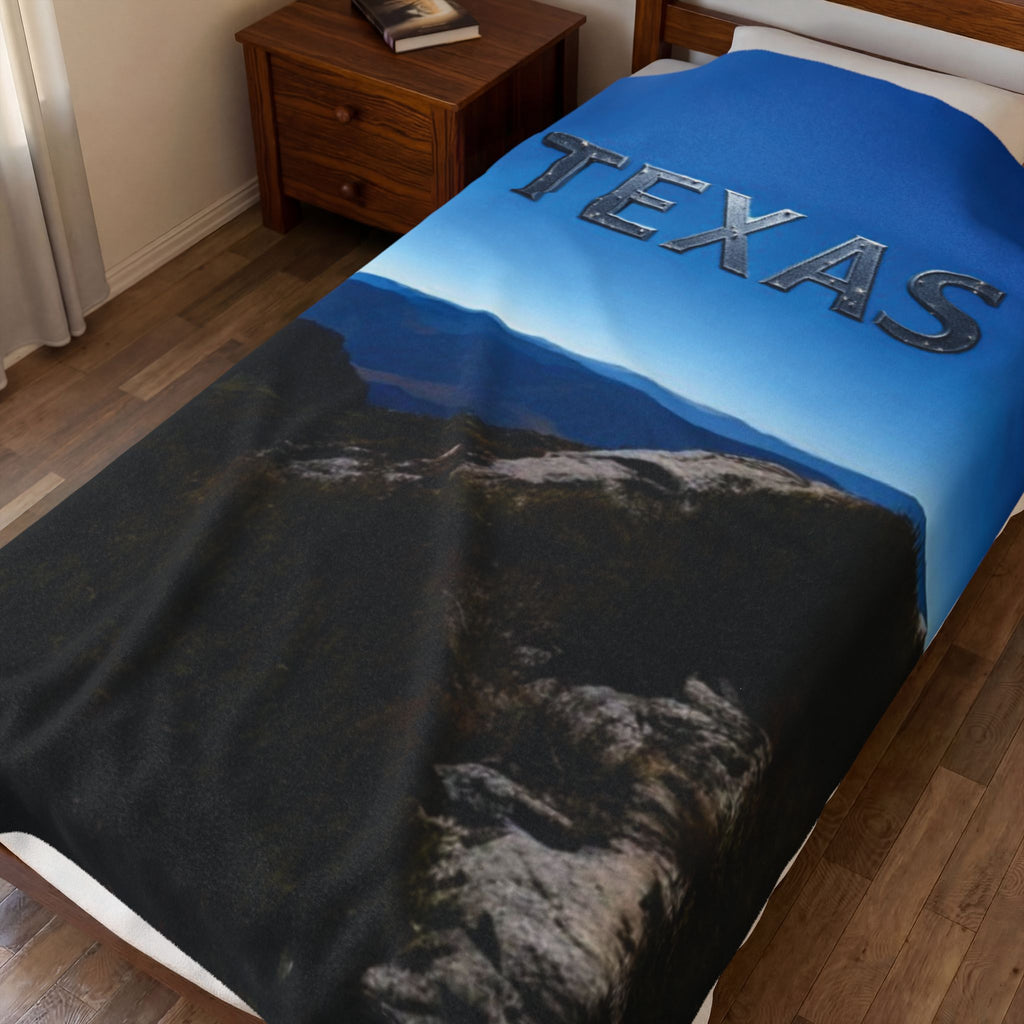 Texas Velveteen Plush Blanket, Cozy Throw for Home Decor, Perfect Gift for Texas Lovers, Travel Souvenir, Warm and Soft 